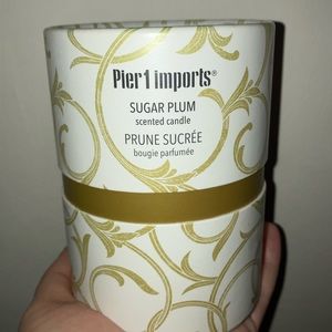 Pier 1 Import candle sugar plum  new.